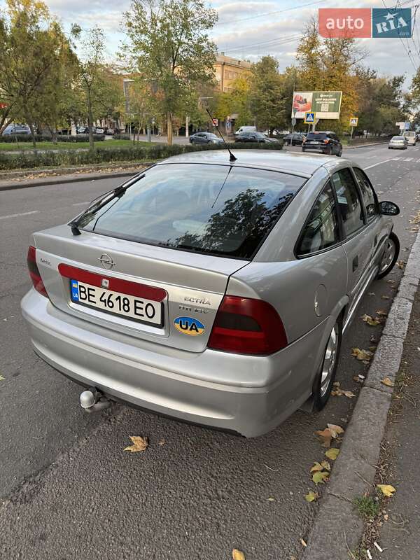 Лифтбек Opel Vectra 1999 в Николаеве фото 3 Лифтбек Opel Vectra 1999 в Николаеве