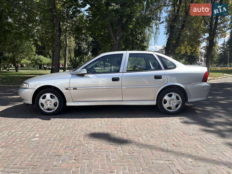 Седан Opel Vectra 2001 в Конотопе фото 5 Седан Opel Vectra 2001 в Конотопе