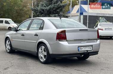 Седан Opel Vectra 2003 в 