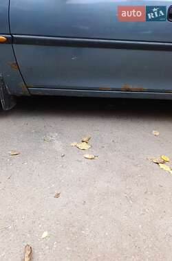 Лифтбек Opel Vectra 1998 в  фото 5 Лифтбек Opel Vectra 1998 в