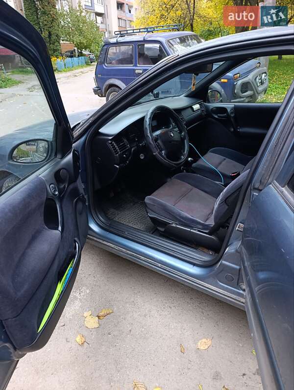 Ліфтбек Opel Vectra 1998 в Івано-Франківську фото 13 Ліфтбек Opel Vectra 1998 в Івано-Франківську
