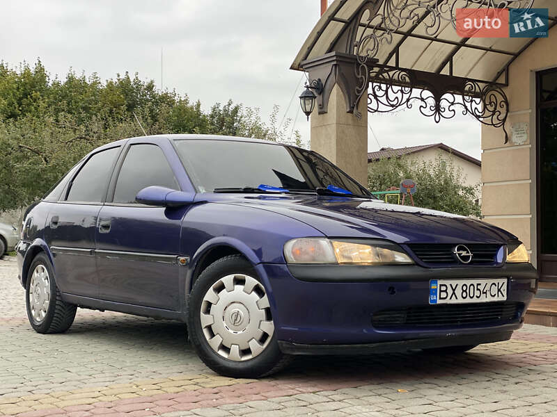 Ліфтбек Opel Vectra 1997 в Дунаївцях фото 2 Ліфтбек Opel Vectra 1997 в Дунаївцях