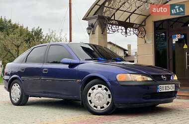 Лифтбек Opel Vectra 1997 в 