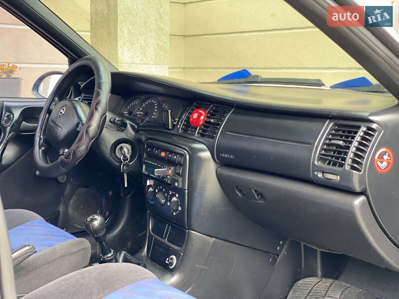 Ліфтбек Opel Vectra 1997 в Дунаївцях фото 54 Ліфтбек Opel Vectra 1997 в Дунаївцях