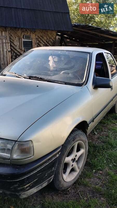 Седан Opel Vectra 1994 в Ивано-Франковске фото 3 Седан Opel Vectra 1994 в Ивано-Франковске