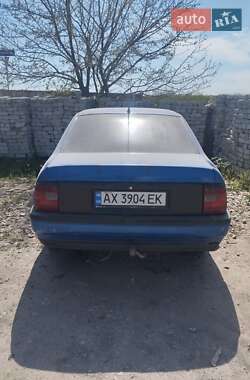 Седан Opel Vectra 1990 в  фото 7 Седан Opel Vectra 1990 в