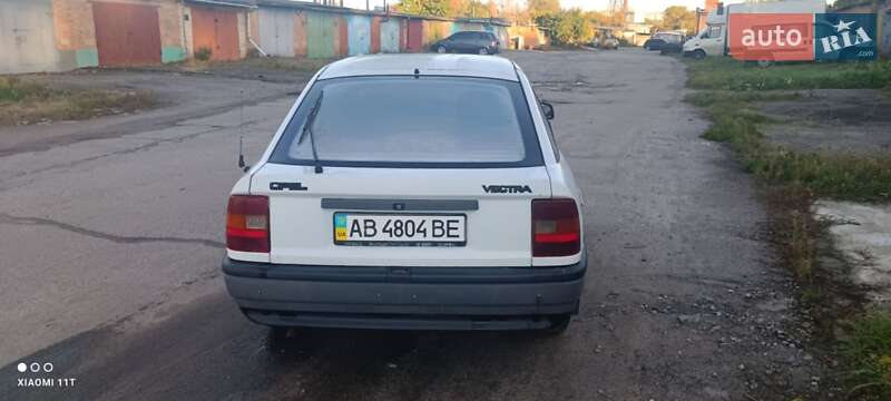 Лифтбек Opel Vectra 1991 в Виннице