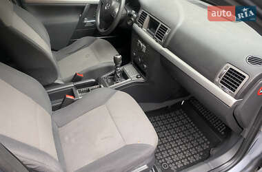 Седан Opel Vectra 2008 в 