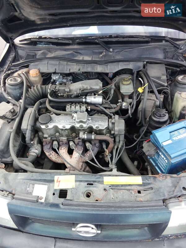 Седан Opel Vectra 1994 в Києві фото Седан Opel Vectra 1994 в Києві