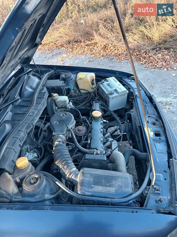 Седан Opel Vectra 1991 в Днепре