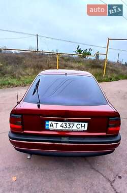 Седан Opel Vectra 1995 в  фото 8 Седан Opel Vectra 1995 в