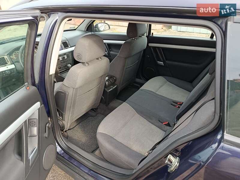 Универсал Opel Vectra 2004 в Кривом Роге фото 15 Универсал Opel Vectra 2004 в Кривом Роге