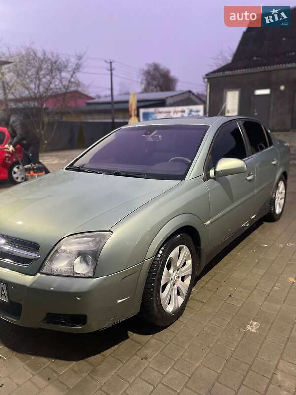Седан Opel Vectra 2003 в Рогатині