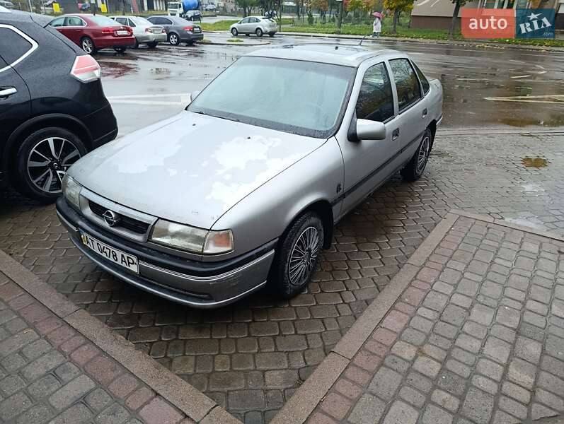Седан Opel Vectra 1993 в Ивано-Франковске фото Седан Opel Vectra 1993 в Ивано-Франковске