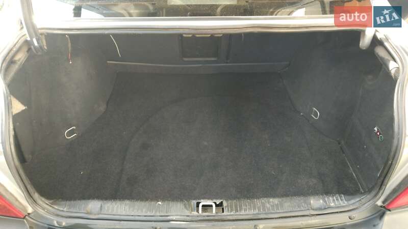 Седан Opel Vectra 1998 в Косові