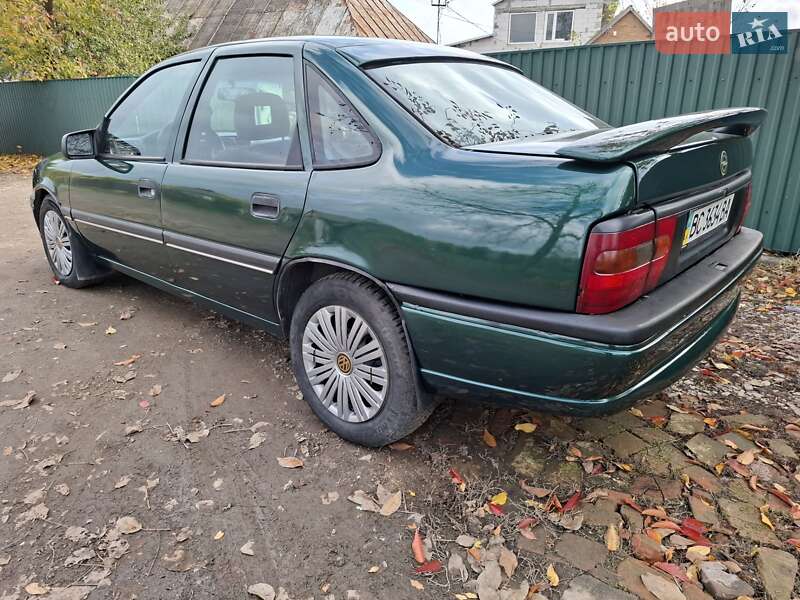Седан Opel Vectra 1995 в Немирове