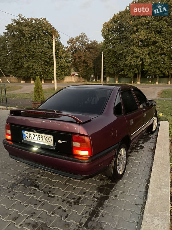 Седан Opel Vectra 1990 в Христиновке фото 8 Седан Opel Vectra 1990 в Христиновке