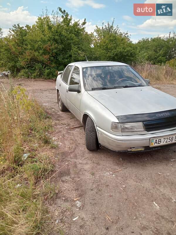 Ліфтбек Opel Vectra 1995 в Жмеринці фото 15 Ліфтбек Opel Vectra 1995 в Жмеринці