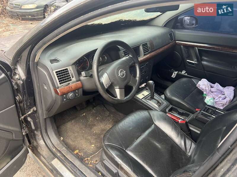 Седан Opel Vectra 2004 в Киеве фото 4 Седан Opel Vectra 2004 в Киеве