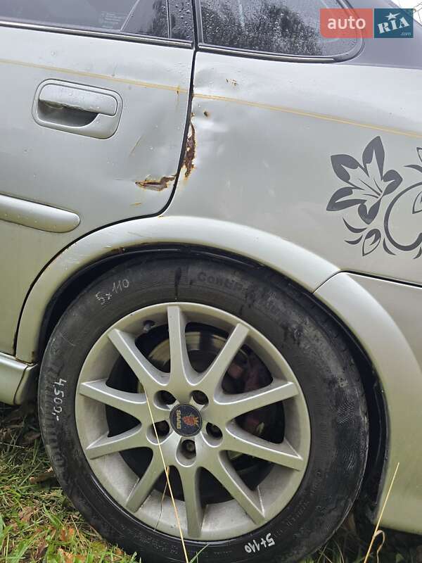 Седан Opel Vectra 2000 в Ужгороде