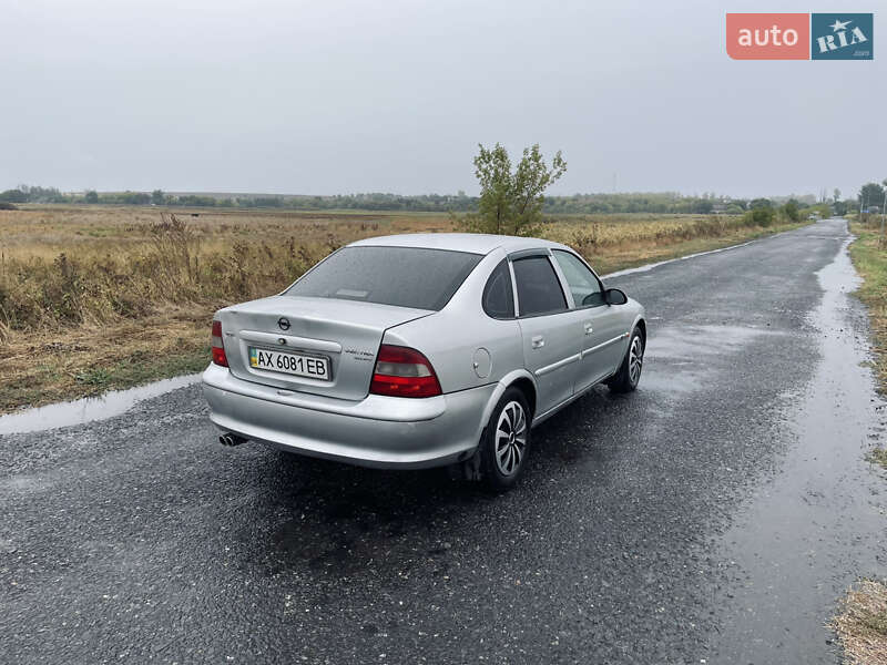 Седан Opel Vectra 1997 в Первомайську фото 4 Седан Opel Vectra 1997 в Первомайську