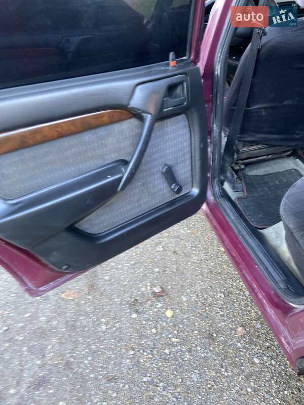 Седан Opel Vectra 1990 в Самборі фото 16 Седан Opel Vectra 1990 в Самборі