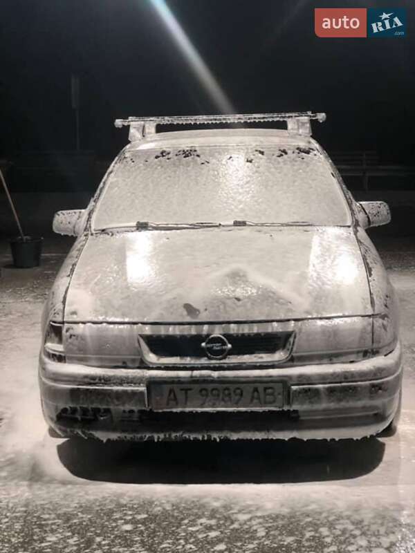 Седан Opel Vectra 1993 в Дрогобыче фото 4 Седан Opel Vectra 1993 в Дрогобыче