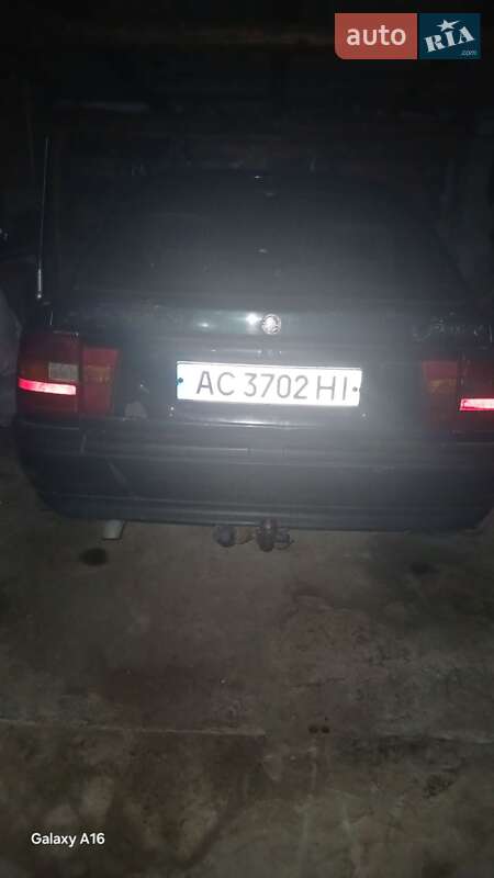 Лифтбек Opel Vectra 1995 в Ровно фото 9 Лифтбек Opel Vectra 1995 в Ровно