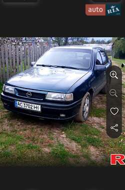 Ліфтбек Opel Vectra 1995 в  фото 7 Ліфтбек Opel Vectra 1995 в