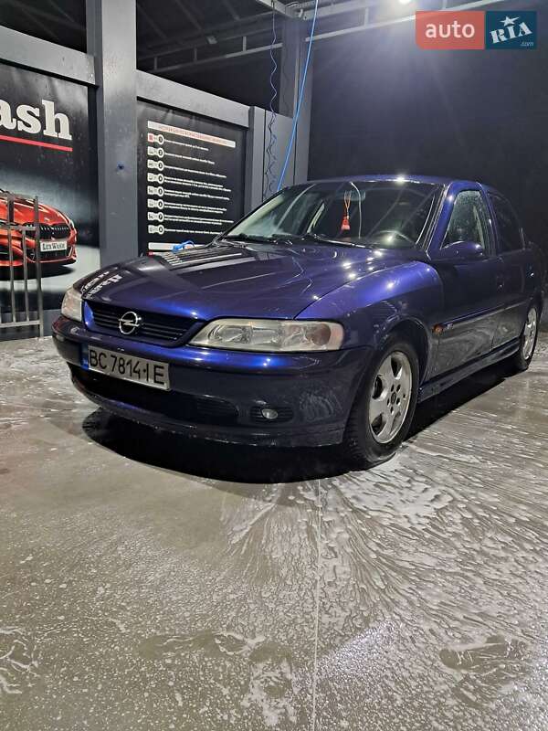 Седан Opel Vectra 1999 в Дрогобичі