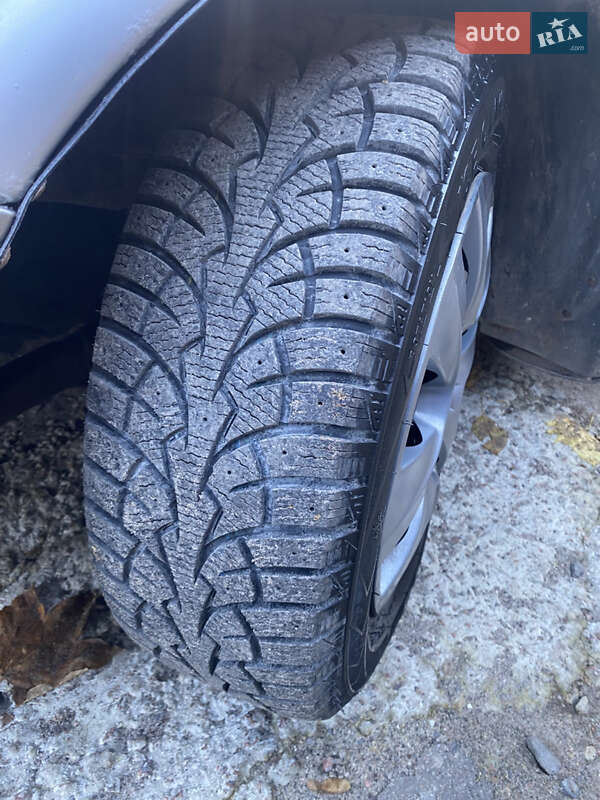 Седан Opel Vectra 1996 в Львові