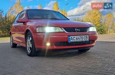 Седан Opel Vectra 2001 в Нововолинську