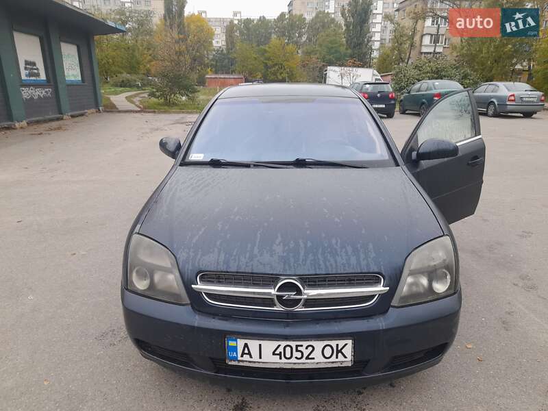 Седан Opel Vectra 2002 в Киеве