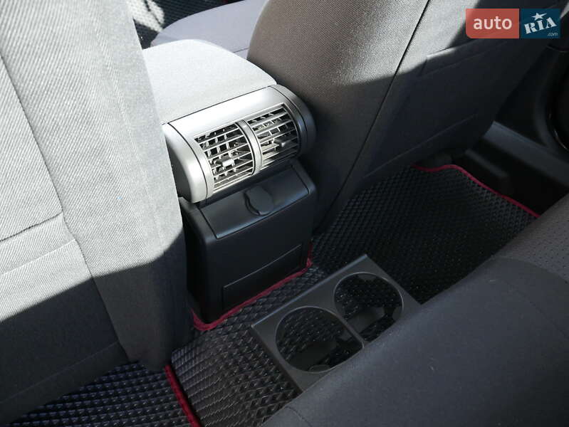 Седан Opel Vectra 2007 в Берегово фото 35 Седан Opel Vectra 2007 в Берегово