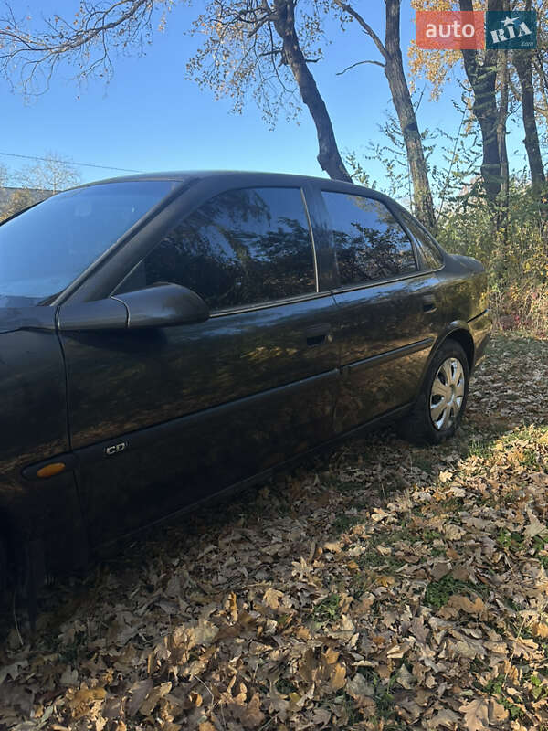 Седан Opel Vectra 1997 в Збараже