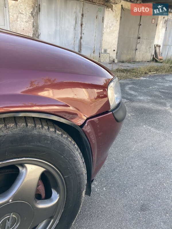 Седан Opel Vectra 1998 в Львове фото 10 Седан Opel Vectra 1998 в Львове