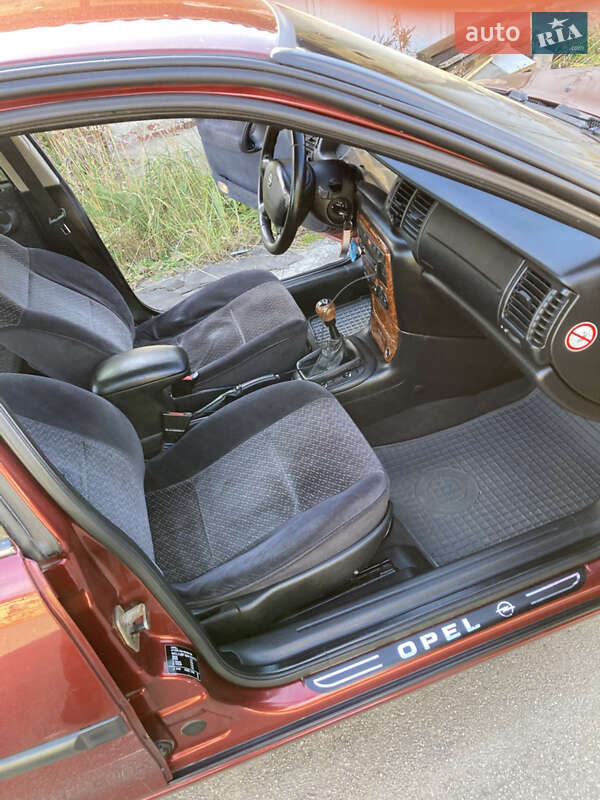 Седан Opel Vectra 1998 в Львове фото 18 Седан Opel Vectra 1998 в Львове