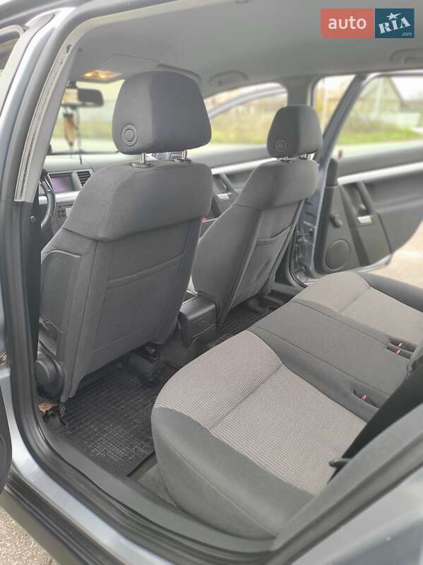 Універсал Opel Vectra 2004 в Виноградові