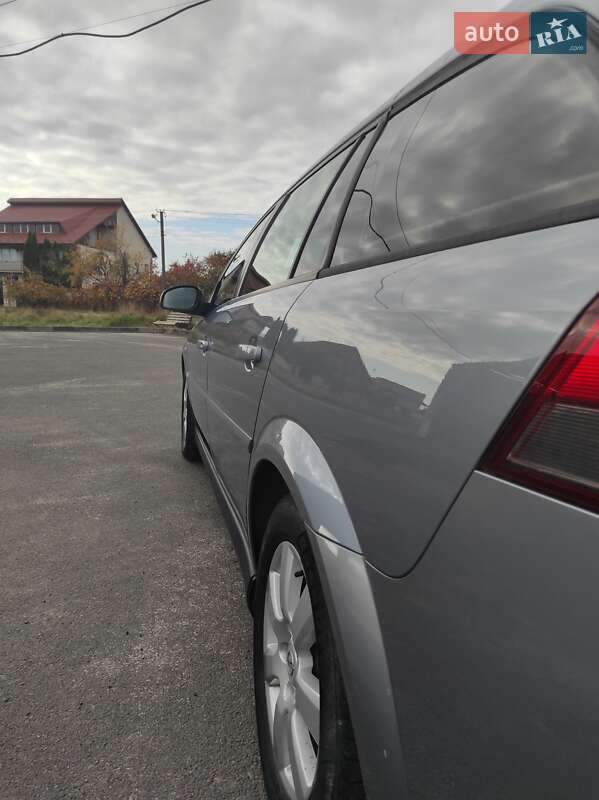 Універсал Opel Vectra 2004 в Виноградові