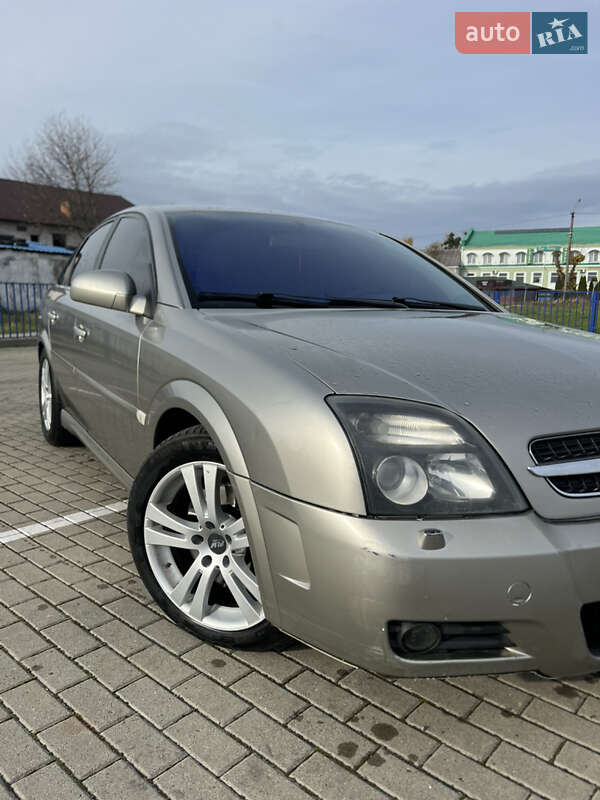 Лифтбек Opel Vectra 2004 в Нововолынске фото 4 Лифтбек Opel Vectra 2004 в Нововолынске