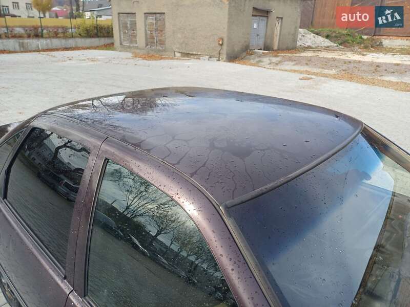 Седан Opel Vectra 1992 в Львове