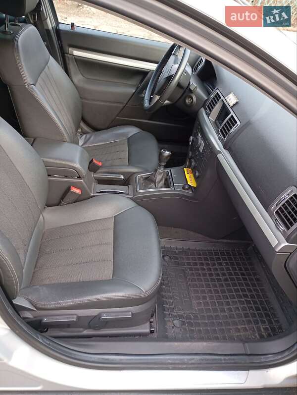 Универсал Opel Vectra 2007 в Киеве фото 8 Универсал Opel Vectra 2007 в Киеве