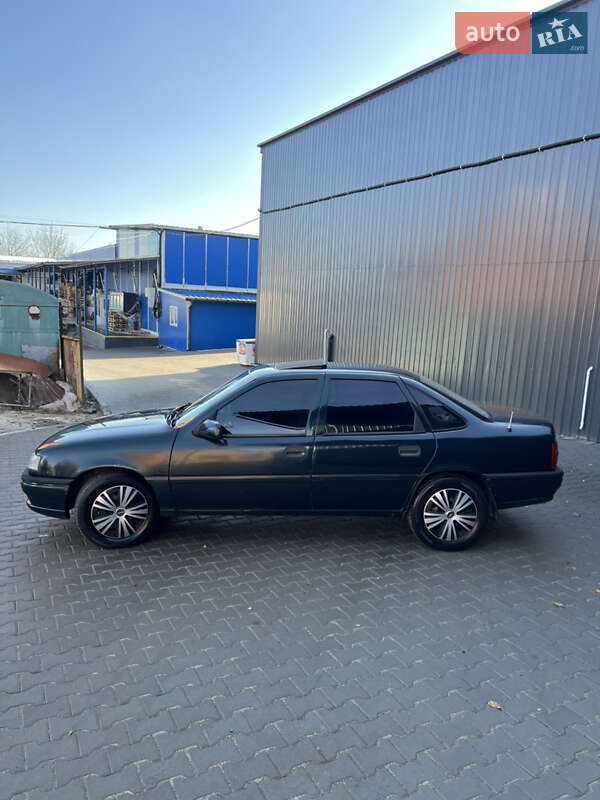 Седан Opel Vectra 1994 в Хмельницком фото 2 Седан Opel Vectra 1994 в Хмельницком