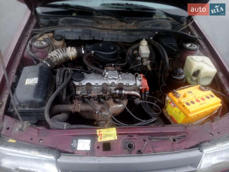 Седан Opel Vectra 1991 в Ирпене