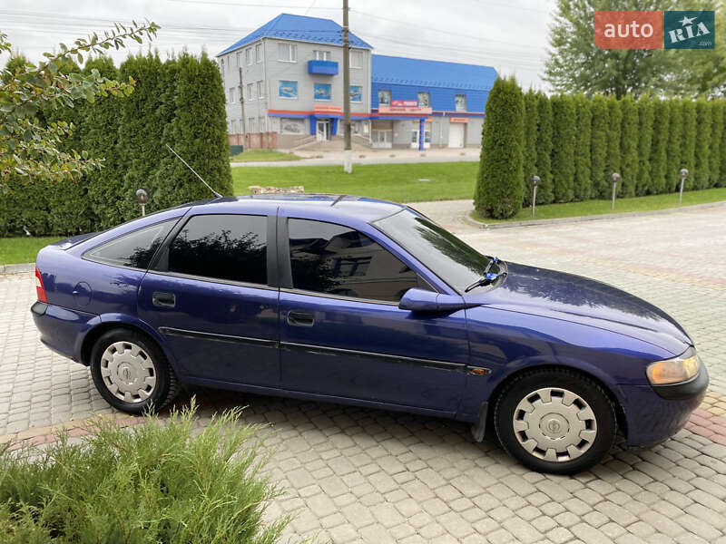 Лифтбек Opel Vectra 1997 в Дунаевцах фото 12 Лифтбек Opel Vectra 1997 в Дунаевцах
