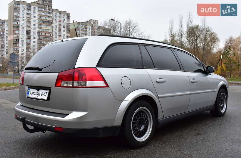 Универсал Opel Vectra 2004 в Киеве