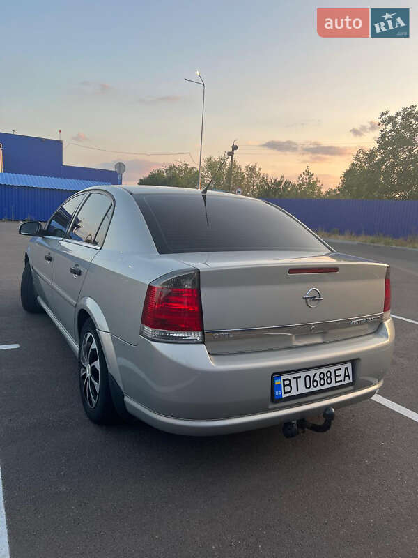 Седан Opel Vectra 2006 в Херсоне