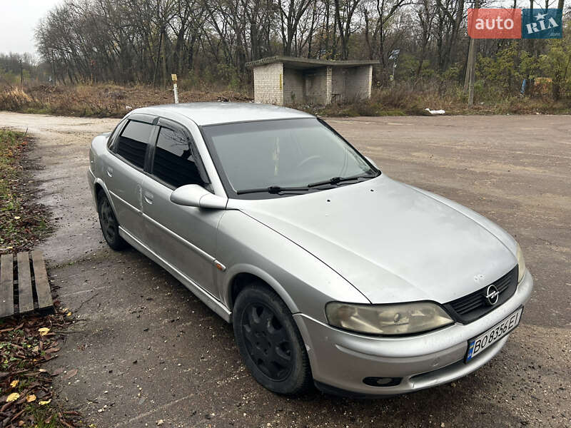 Седан Opel Vectra 2000 в Тернополі