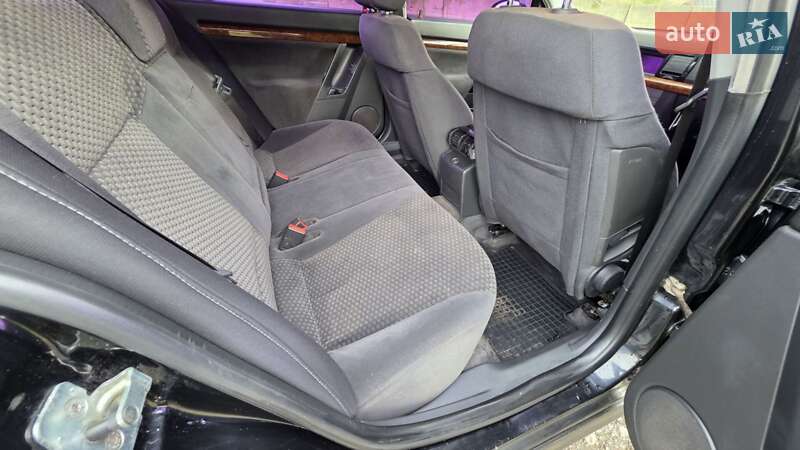 Седан Opel Vectra 2003 в Рівному фото 27 Седан Opel Vectra 2003 в Рівному