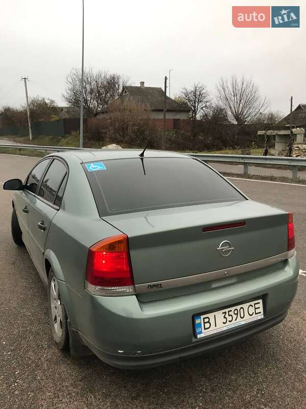 Седан Opel Vectra 2003 в Абазовке